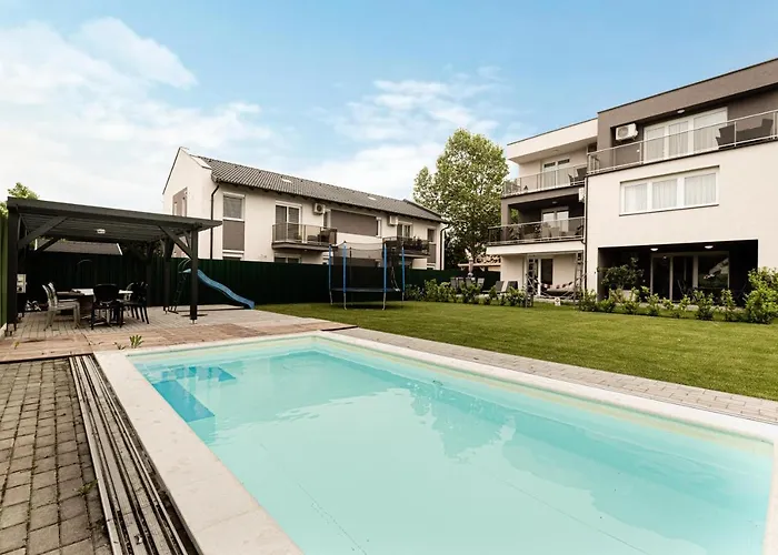 Oak Residents Apartment Siofok
